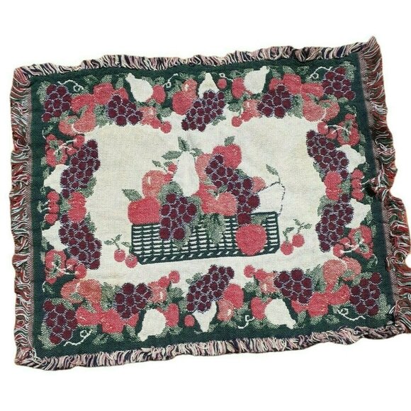 Vineyard Grapes Placemats with Fringe Apples Wine Harvest Themed 8 pc - Picture 3 of 5